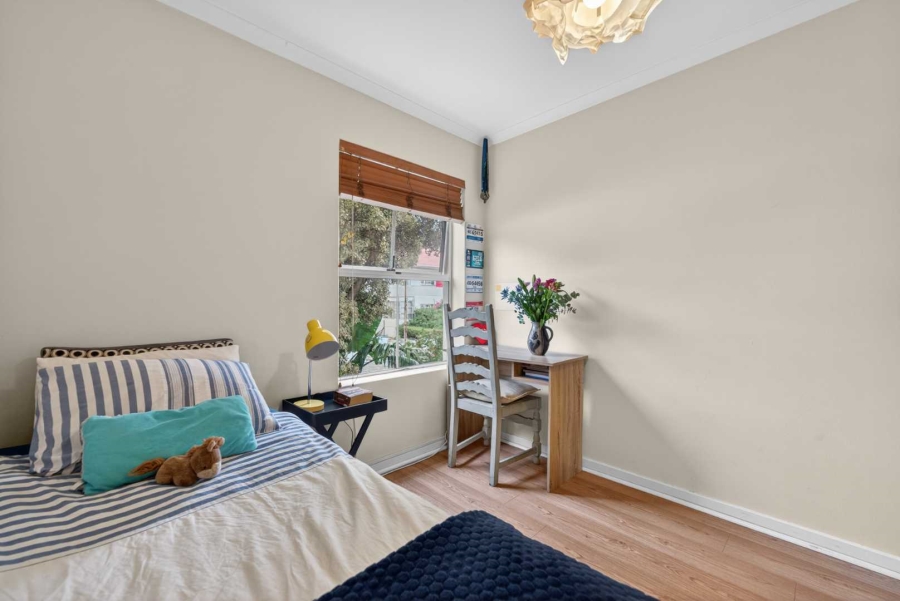 3 Bedroom Property for Sale in Vredehoek Western Cape